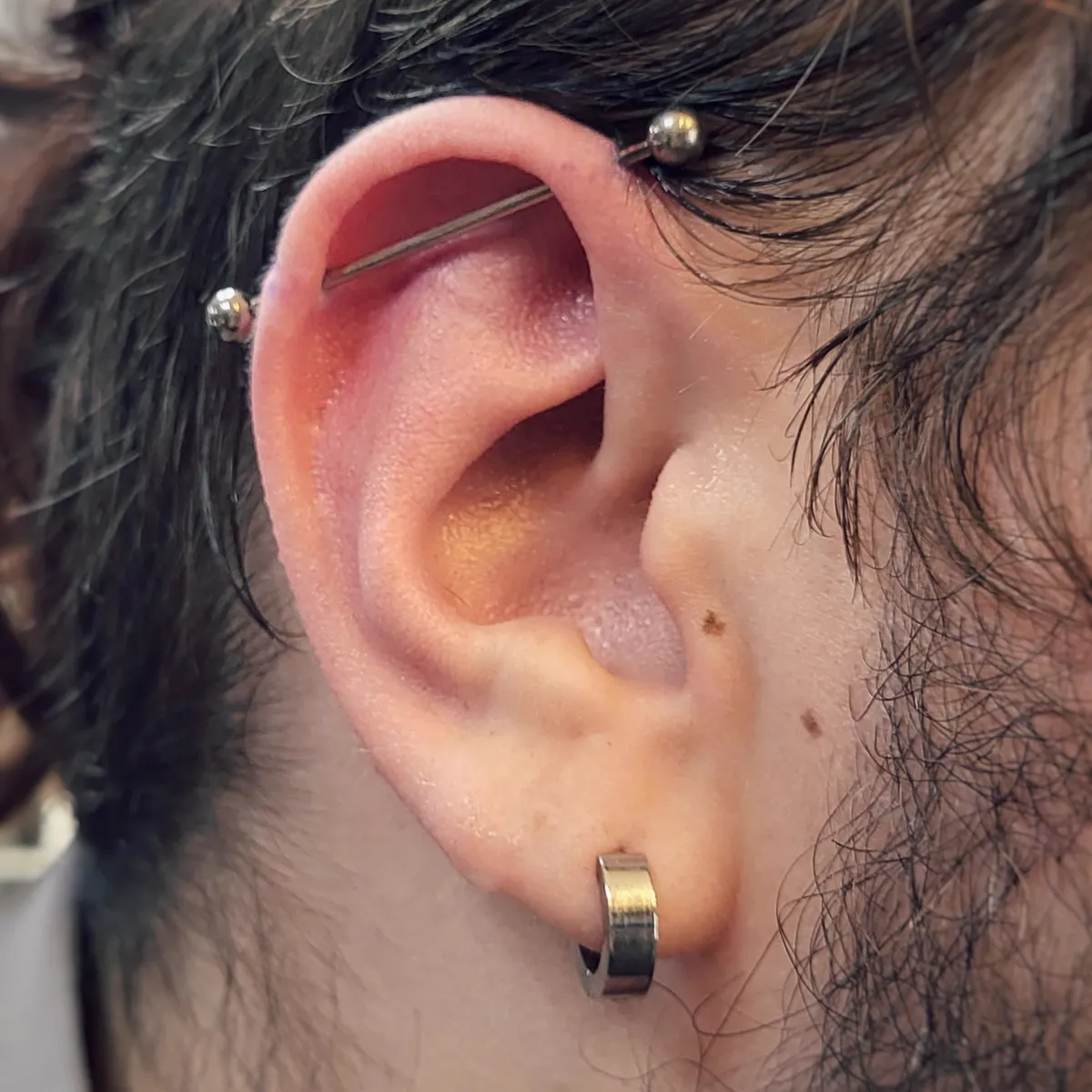 Tout savoir sur le piercing industriel, photo 7 sur 10