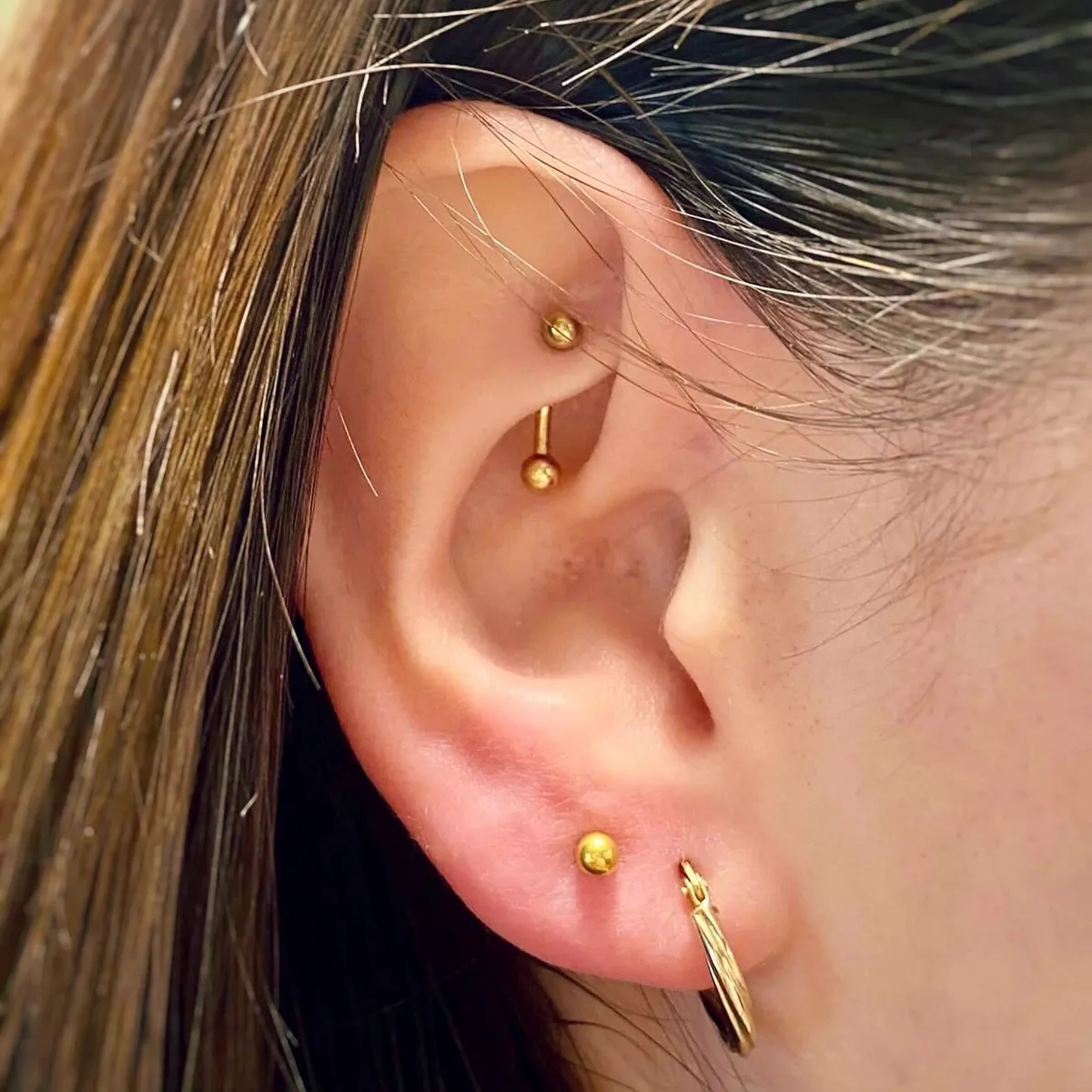 Tout savoir sur le piercing rook, photo 2 sur 20