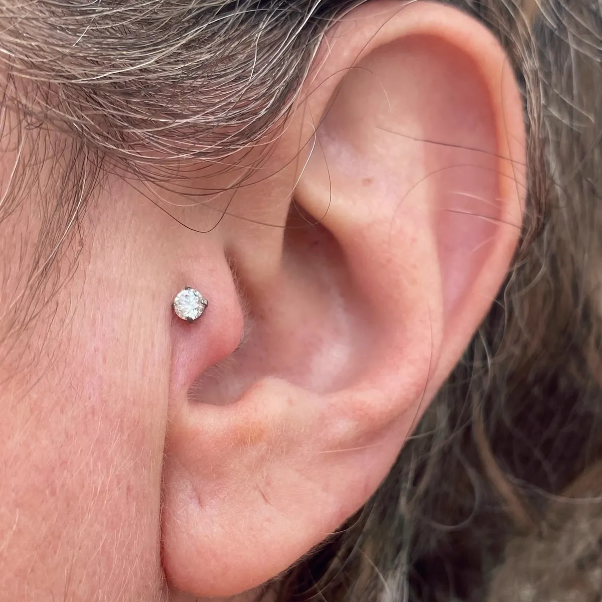 Tout savoir sur le piercing au tragus, photo 2 sur 19