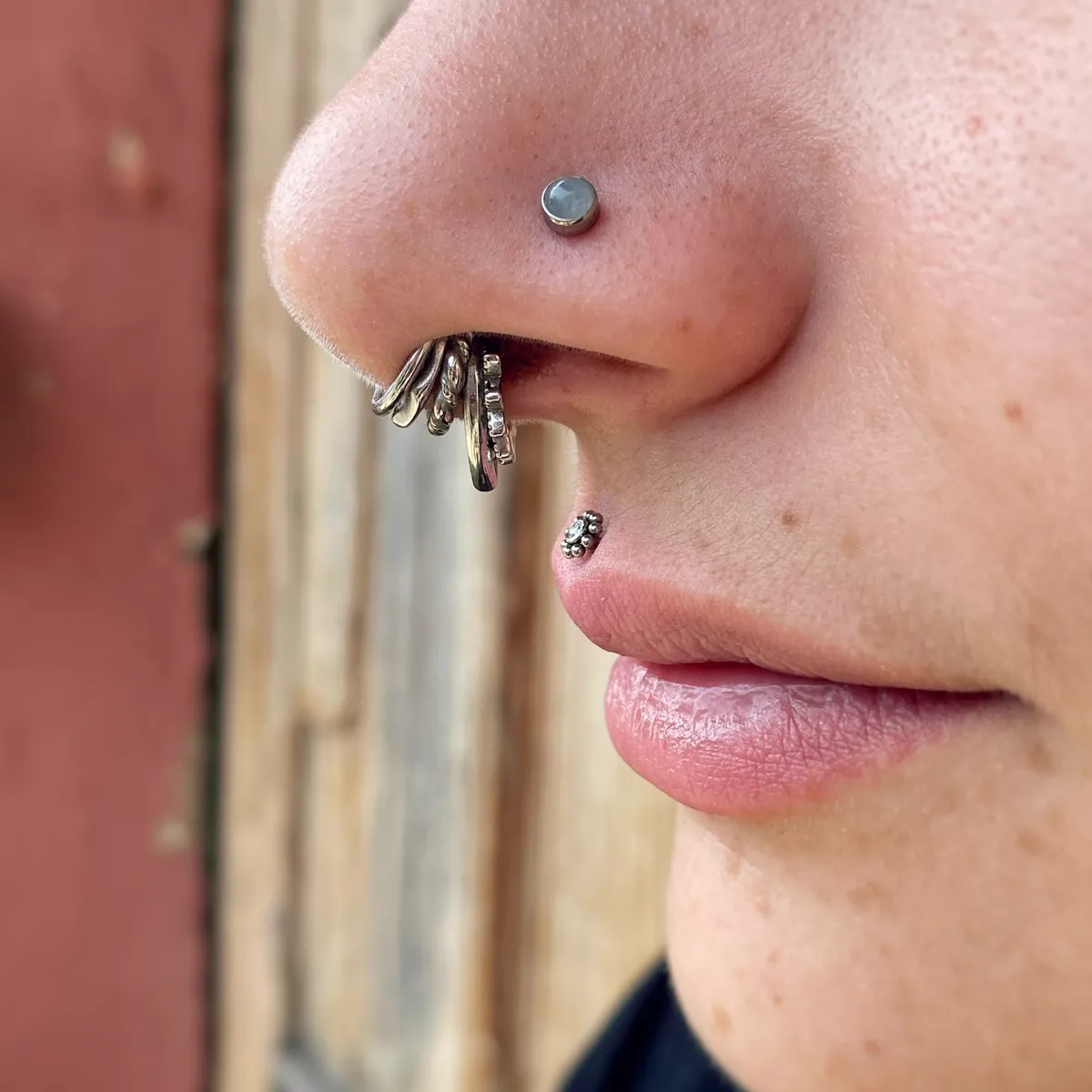 Tout savoir sur le piercing medusa, photo 7 sur 8
