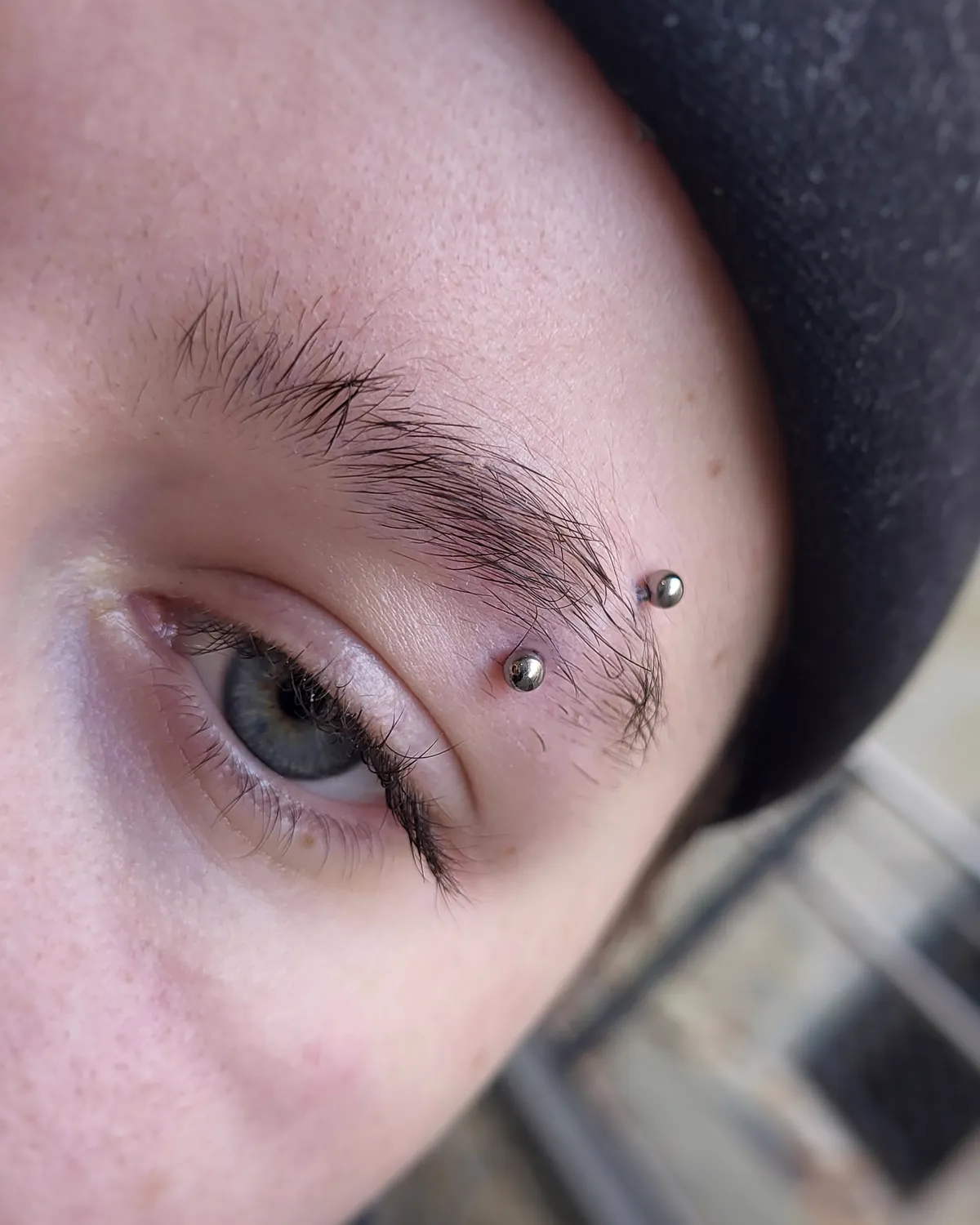 Tout savoir sur le piercing de l’arcade, photo 8 sur 14