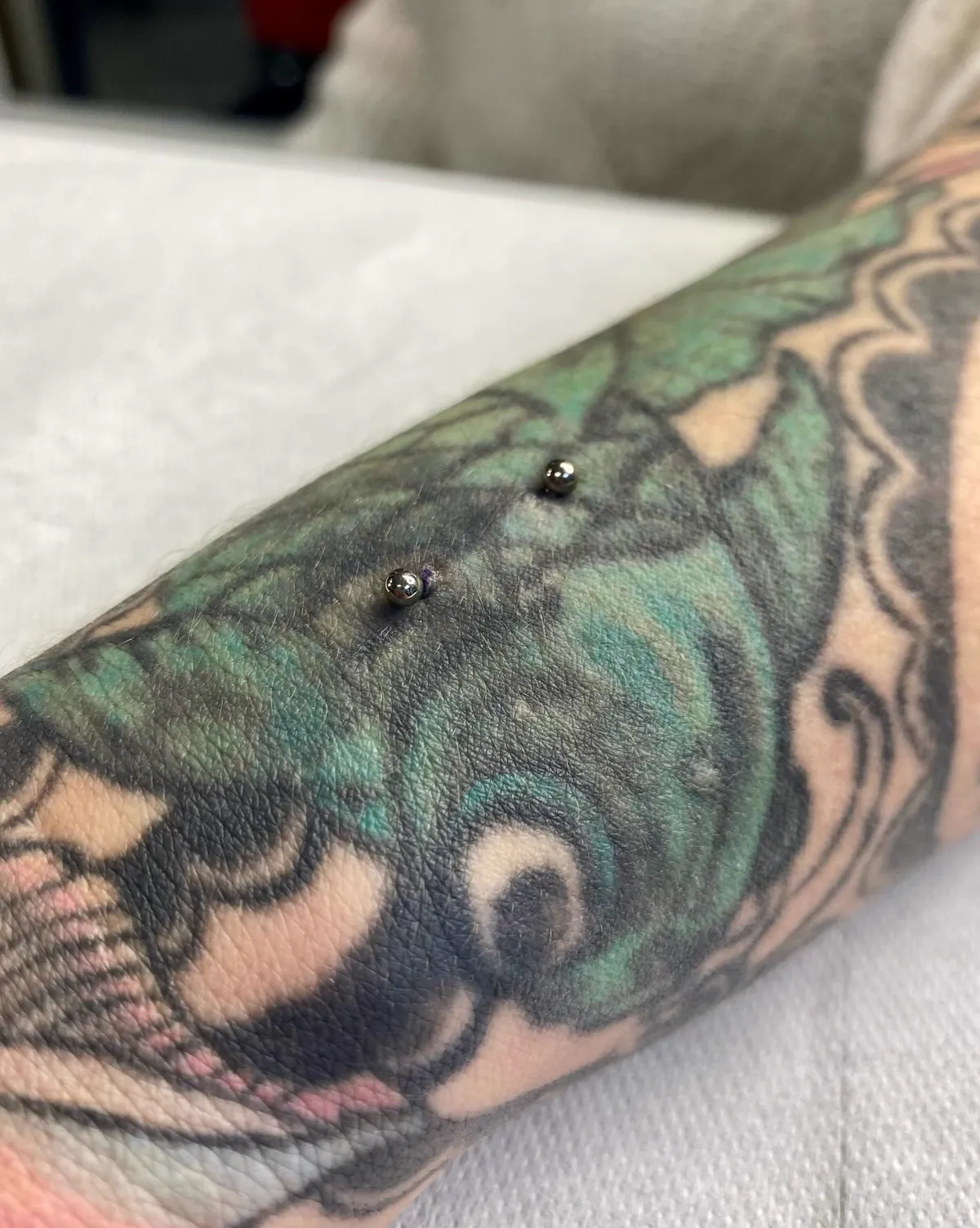 Tout savoir sur le piercing surface, photo 6 sur 9