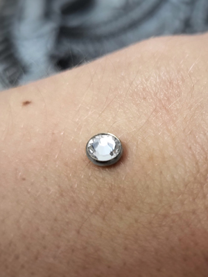 Piercing Micro Dermal Bijou Zircon Argenté