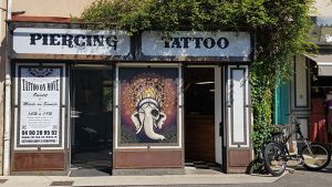 isle-sur-la-sorgue_magasin_tattoo_piercing_1_tattoo-on-move