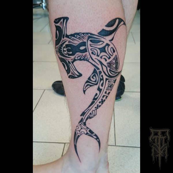 bambi_tattoo_111_tattoo-on-move_requin_marteau_hammerhead_shark_maori_original