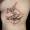 patricia_noirdejais_noir-de-jais_tattoo-on-move_fine-line-tattoo_main-tendue_vie_vegetal_feuillage_cotes_original