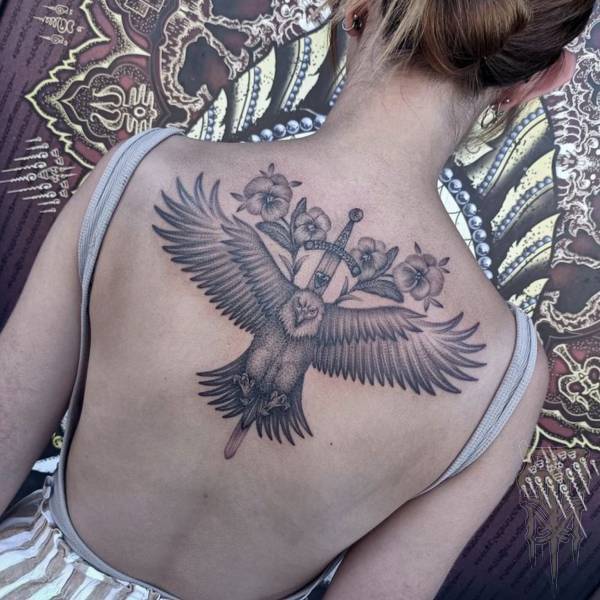 Sophiamay_tattoo-artist_tattoo-on-move_blackandgrey_eagle_pologne_100224_original