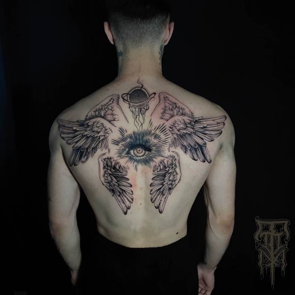 tony_kaboom_tattoo-on-move_blackwork_dotwork_graphic_eye_wings_original