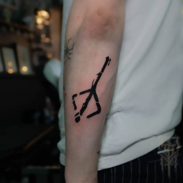 tony_kaboom_tattoo-on-move_videogames_black_bloodborne_original